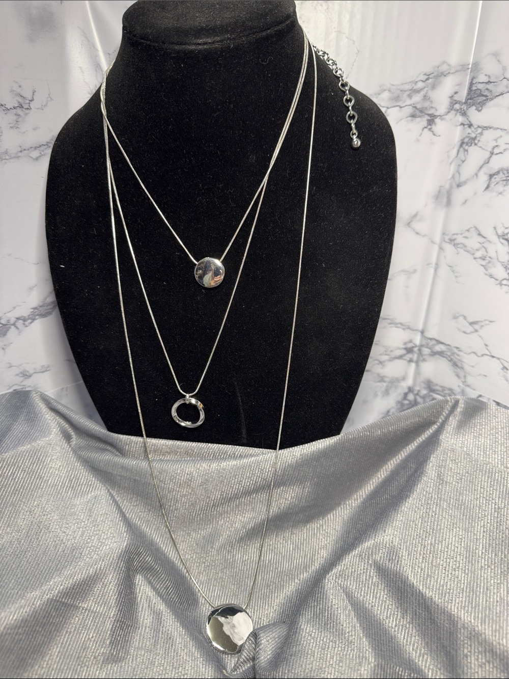 Chico's Silver Layered Disc Necklace Set Modern